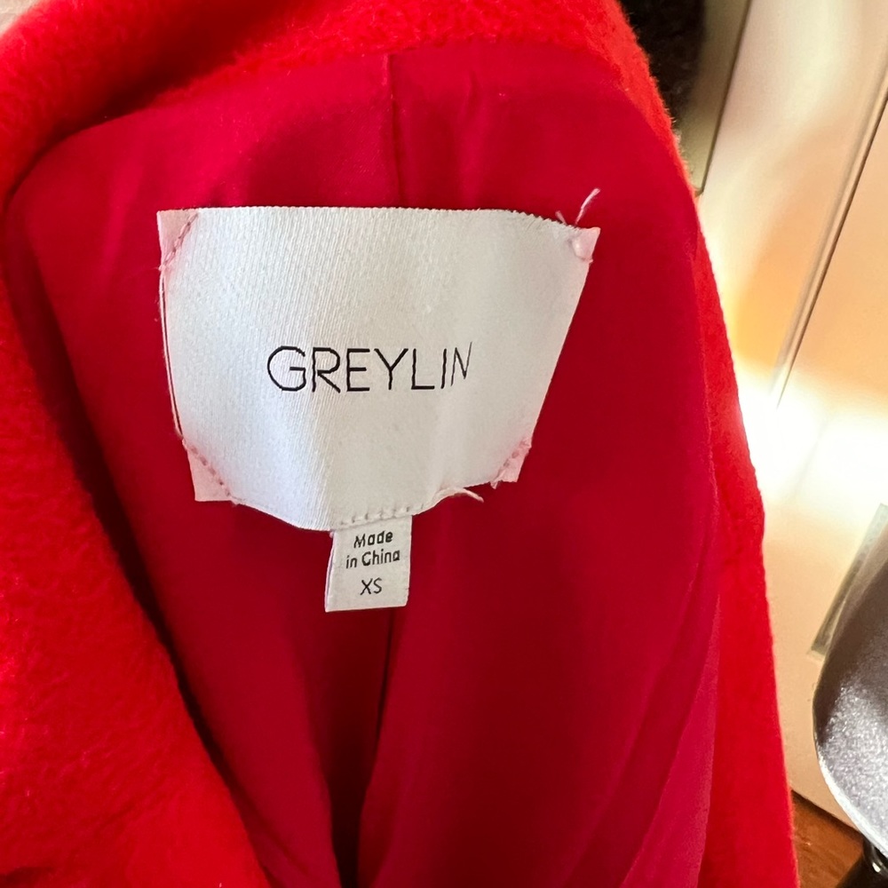 Beautiful Greylin Coat - Picture 3 of 15